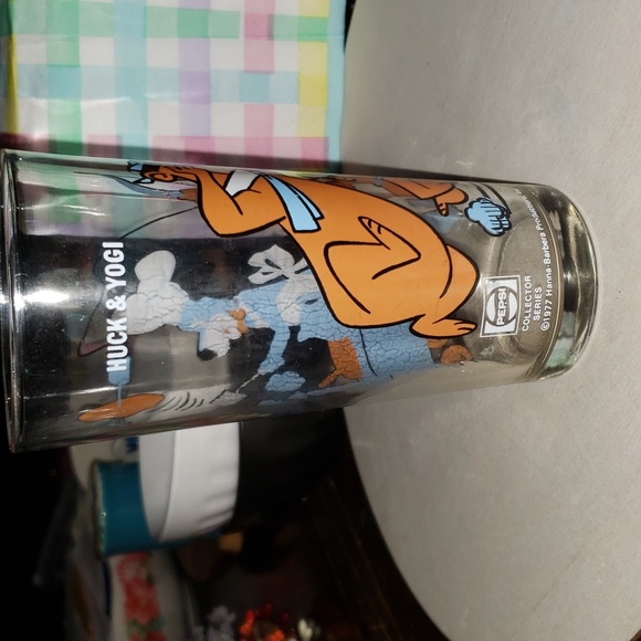 Huck & Yogi glass cup - Picture 3 of 4